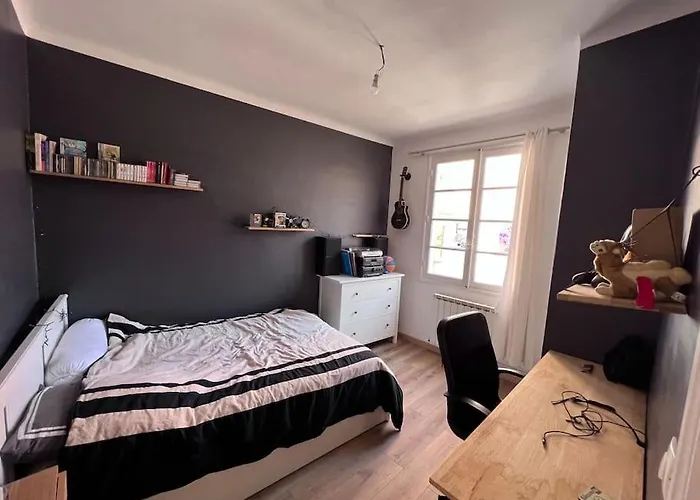 Maison Dans Les Rues Pietonnes Du Vieux *